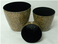 set of 3 flowerpots with incrusted bamboo