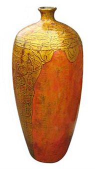 Lacquer vase