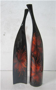 set of 2 lacquer vases